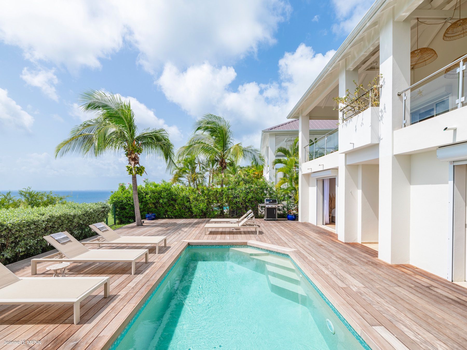 Be Happy villa photo.